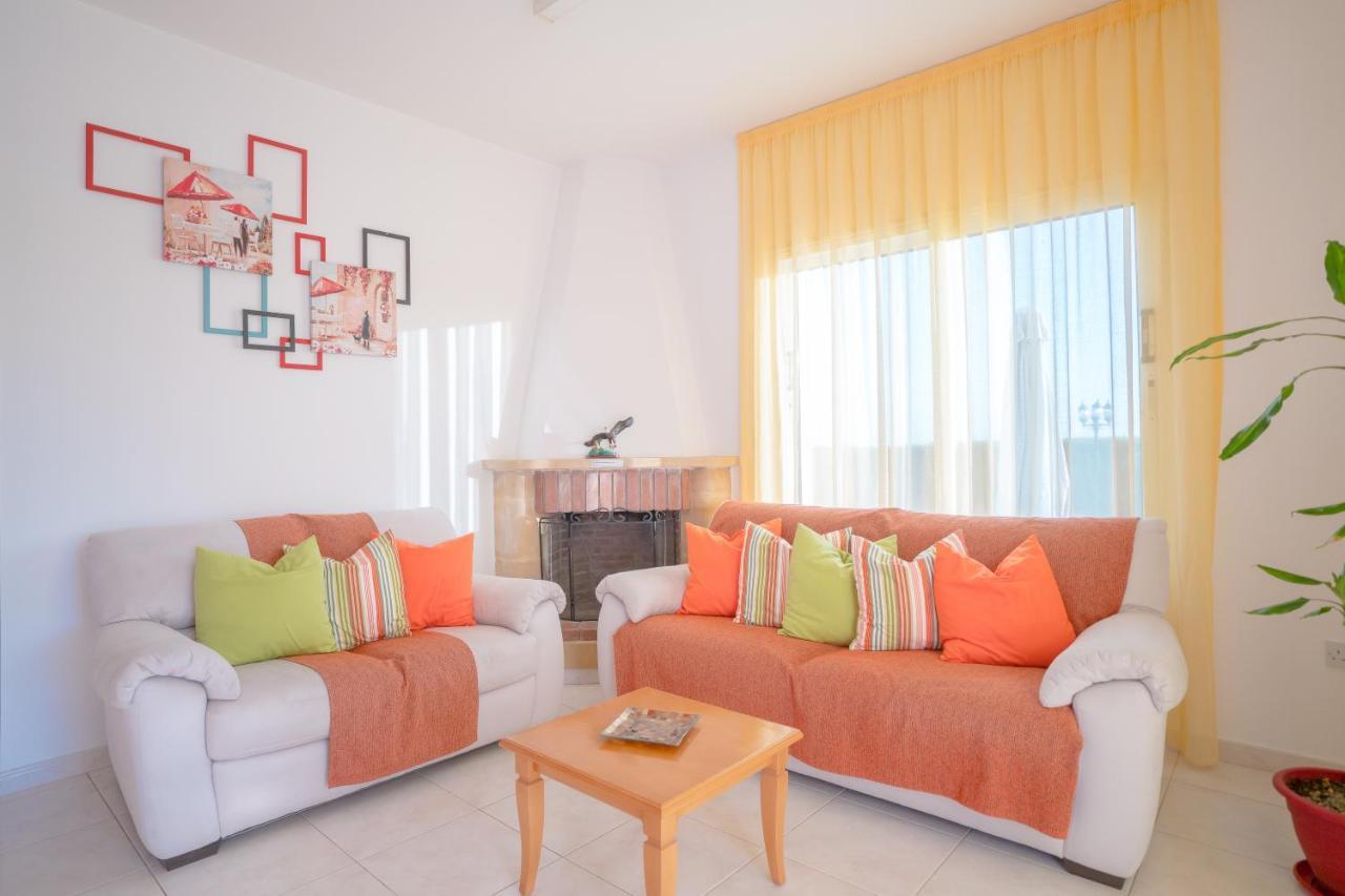Bella Katerina By Prestige Bookings Coral Bay Esterno foto