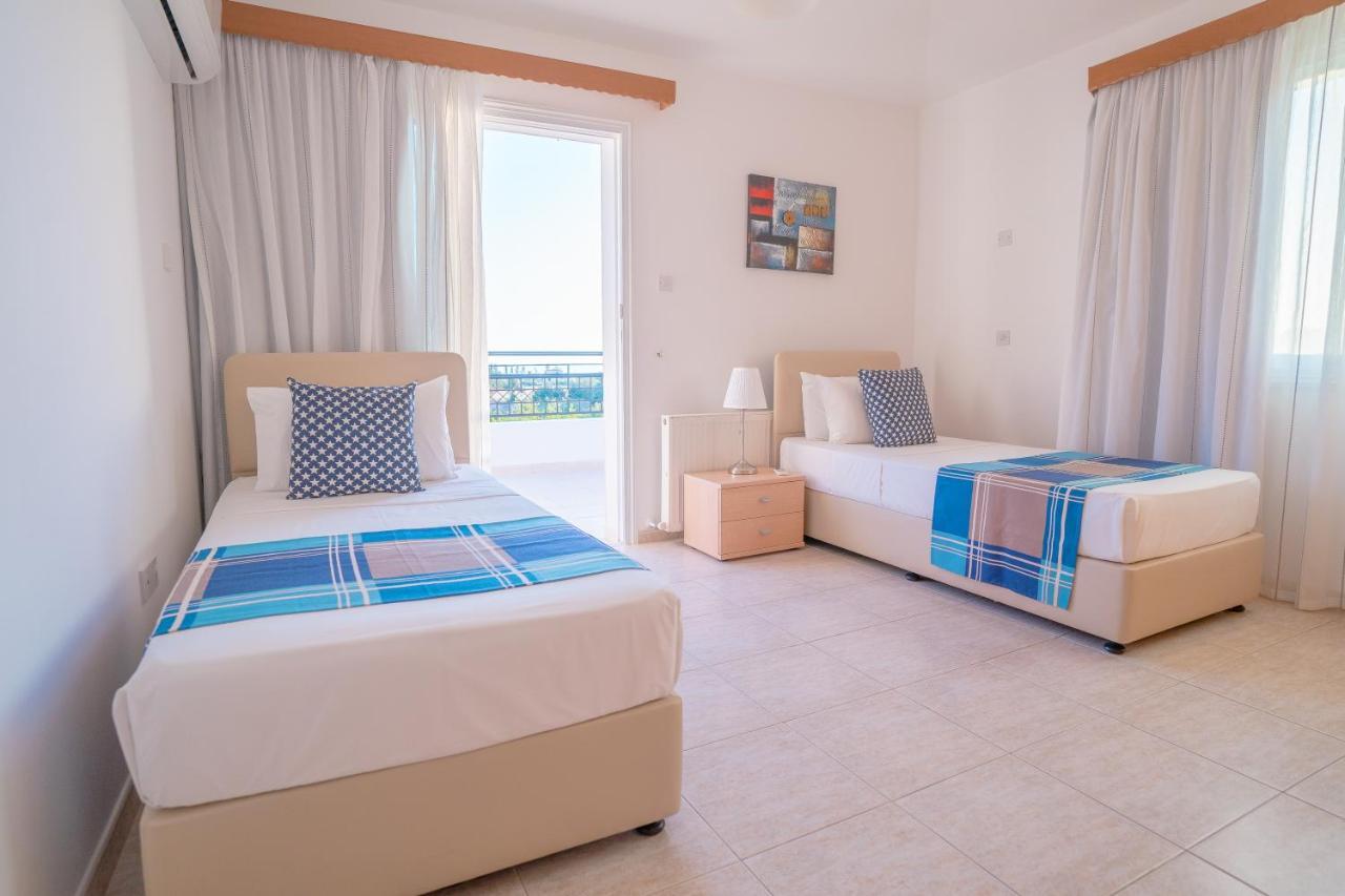 Bella Katerina By Prestige Bookings Coral Bay Esterno foto
